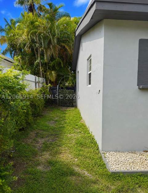 1650 NW 123rd St, North Miami FL - photo 9 of 39
