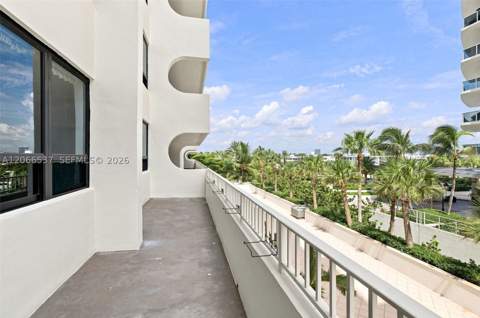 10205 Collins Ave 206, Bal Harbour FL - photo 24 of 37