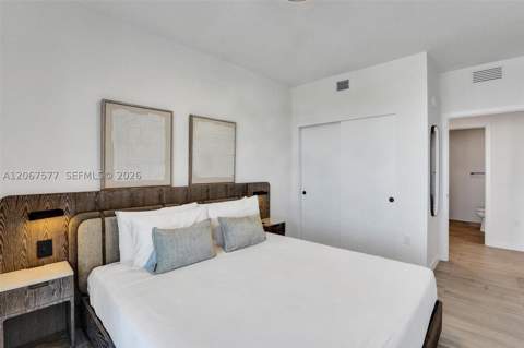 580 72 St 1001, Miami Beach FL - photo 12 of 32