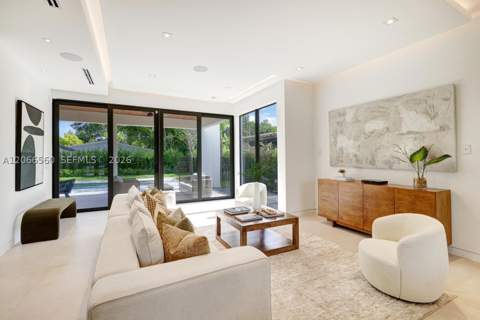 685 NE 81st St, Miami FL - photo 11 of 49