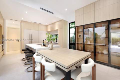 685 NE 81st St, Miami FL - photo 16 of 49