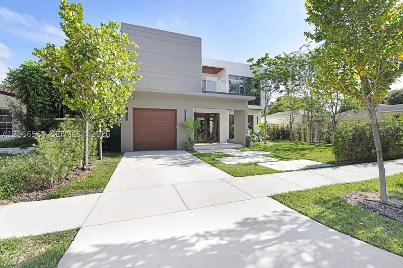 4 bedroom SingleFamilyResidence at 685 NE 81st St, Shore Crest, Miami — photo 3
