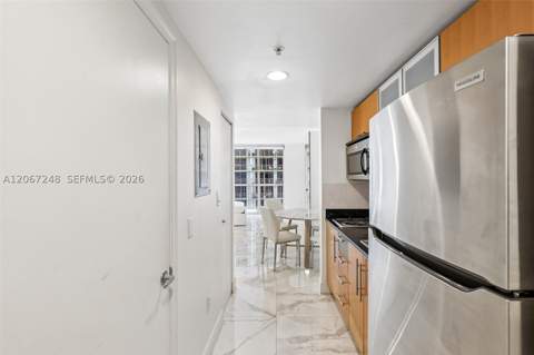 1750 N Bayshore Dr 3207, Miami FL - photo 15 of 32