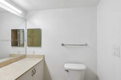 1750 N Bayshore Dr 3207, Miami FL - photo 20 of 32