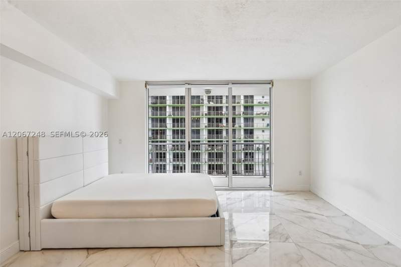 0 bedroom Condominium at 1750 N Bayshore Dr 3207, Opera Tower Condo, Miami — photo 4