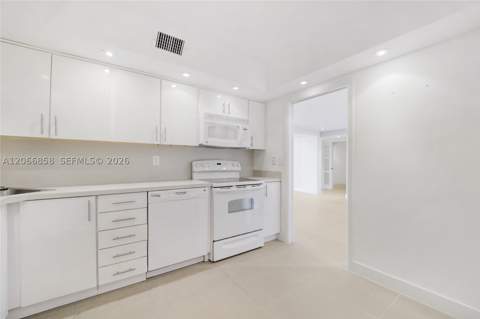 210 Sea View Dr 409, Key Biscayne FL - photo 14 of 16