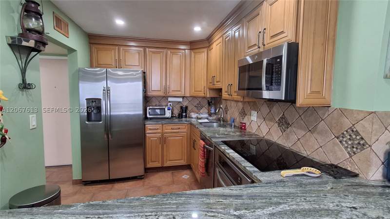 1 bedroom Condominium at 13499 Biscayne Blvd Ph1712, Sailboat Cay Condo, North Miami — photo 4