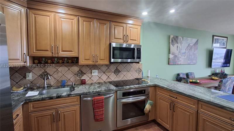 1 bedroom Condominium at 13499 Biscayne Blvd Ph1712, Sailboat Cay Condo, North Miami — photo 5