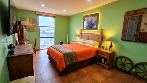 13499 Biscayne Blvd Ph1712, North Miami FL - photo 9 of 11