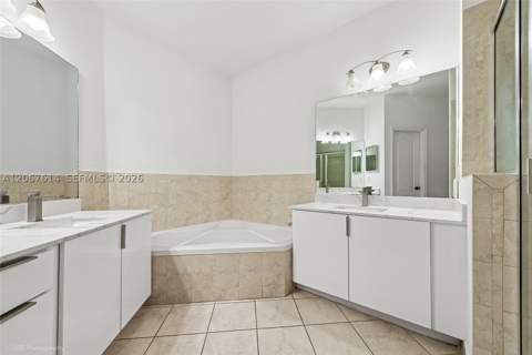 8666 NW 109th Ct 8666, Doral FL - photo 17 of 19