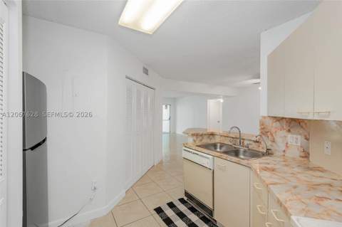 6272 NW 186th St 106, Miami FL - photo 15 of 23