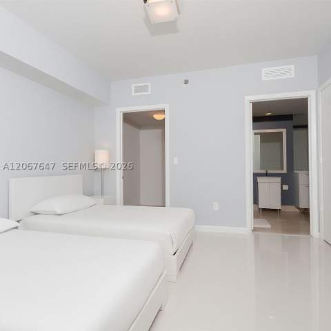 495 Brickell Ave 5104, Miami FL - photo 14 of 20