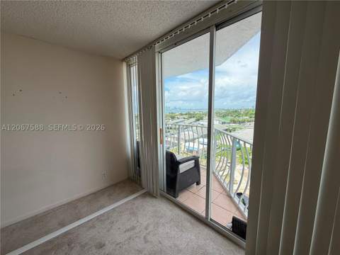 7601 E Treasure Dr 902, North Bay Village FL - photo 8 of 8