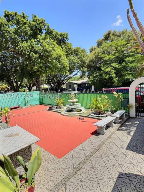 1885 SW 21st Ter, Miami FL - photo 23 of 36