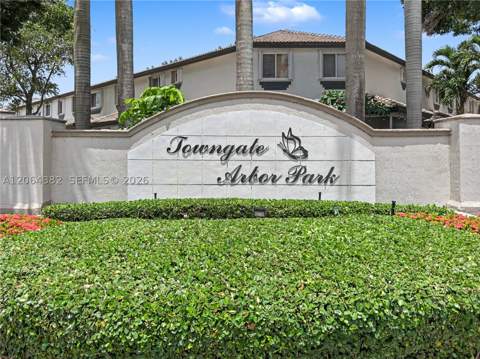 1940 SE 24th Ave, Homestead FL - photo 7 of 43