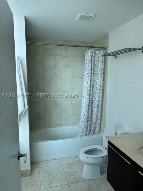 1900 N Bayshore Dr 4011, Miami FL - photo 9 of 16