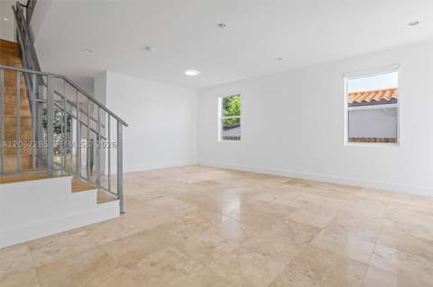 2784 SW 34th Ave, Miami FL - photo 7 of 49