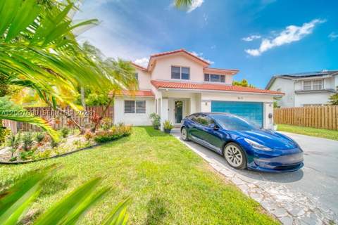8611 SW 207th Ter, Cutler Bay FL - photo 10 of 46
