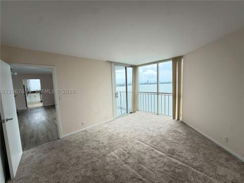 7601 E Treasure Dr 2220, North Bay Village FL - photo 12 of 21