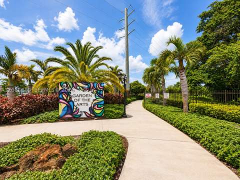 1720 W 75th St, Hialeah FL - photo 24 of 25