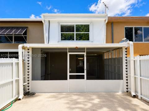1720 W 75th St, Hialeah FL - photo 9 of 25