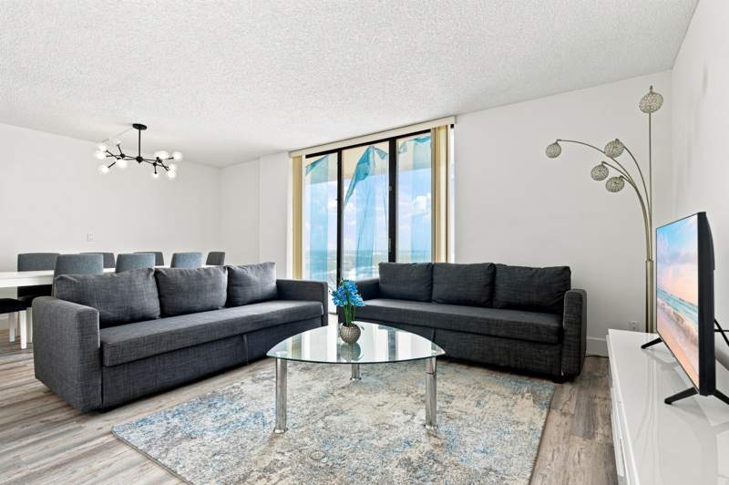2 bedroom Condominium at 18181 NE 31st Court Ph10, Tower At Biscayne Cove Con, Aventura — photo 3