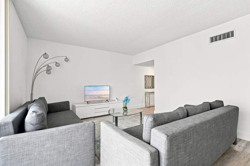 2 bedroom Condominium at 18181 NE 31st Court Ph10, Tower At Biscayne Cove Con, Aventura — photo 4