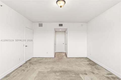 14951 Royal Oaks Ln 1604, North Miami FL - photo 9 of 38