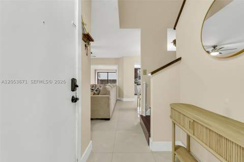 8140 SW 209th St, Cutler Bay FL - photo 10 of 38
