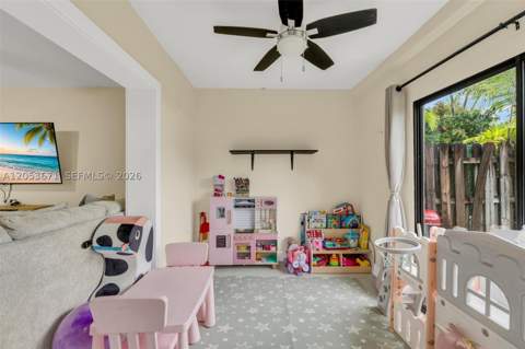 8140 SW 209th St, Cutler Bay FL - photo 22 of 38