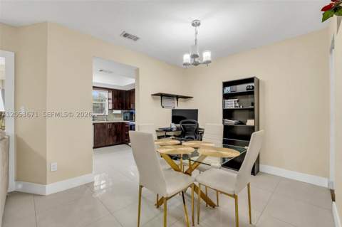 8140 SW 209th St, Cutler Bay FL - photo 8 of 38