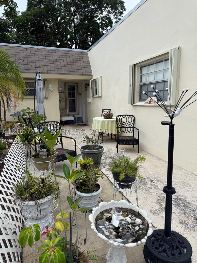 2 bedroom Condominium at 11284 SW 169th St V3743, Green Hills Park West No, Miami — photo 2