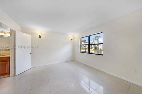 9405 Fontainebleau Blvd 112, Miami FL - photo 14 of 44