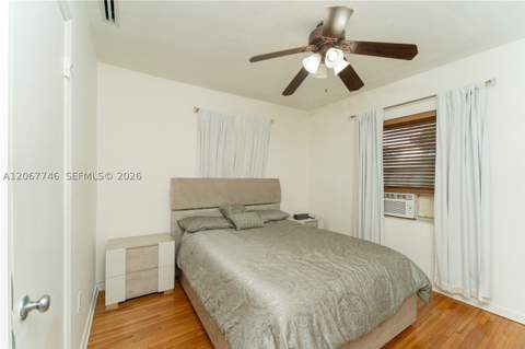 6250 NW 41st St, Virginia Gardens FL - photo 12 of 29