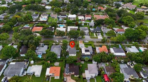 6250 NW 41st St, Virginia Gardens FL - photo 7 of 29