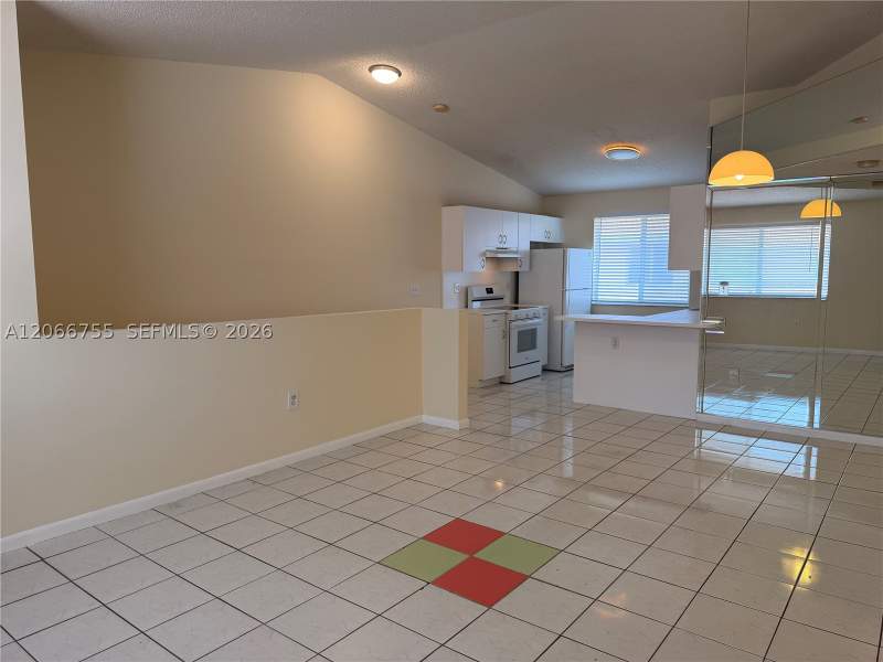 2 bedroom Condominium at 8019 Lake Dr 202, Doral Court Condo, Doral — photo 3