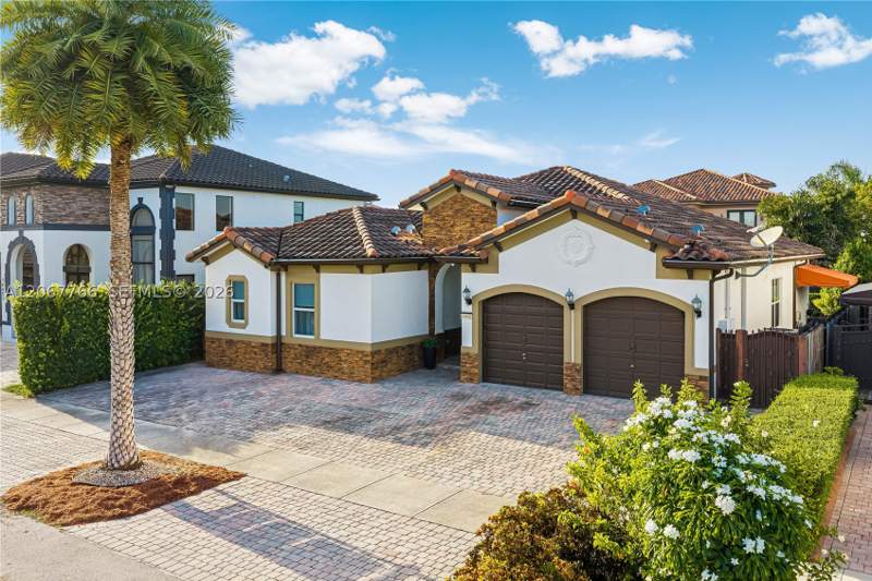 4 bedroom SingleFamilyResidence at 14441 SW 22nd Ter, Mansions At Sion, Miami — photo 2