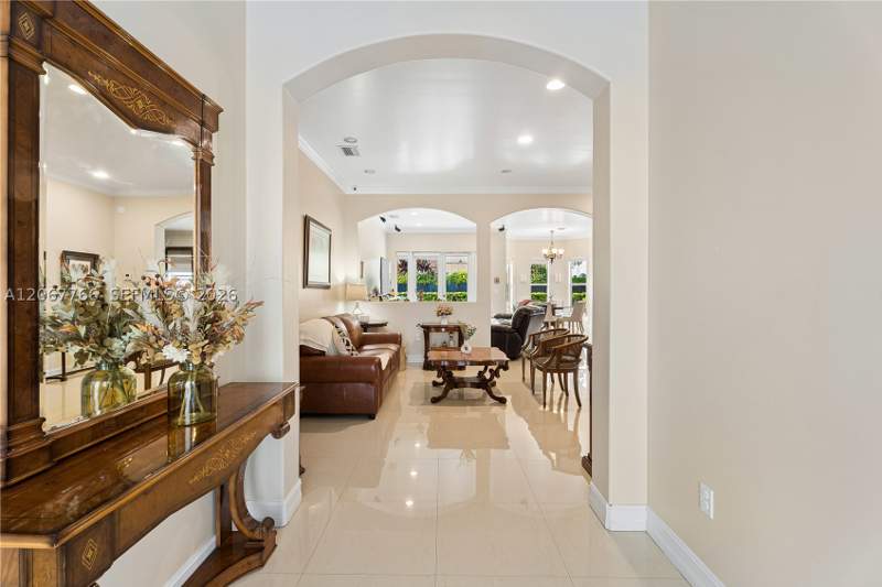 4 bedroom SingleFamilyResidence at 14441 SW 22nd Ter, Mansions At Sion, Miami — photo 5