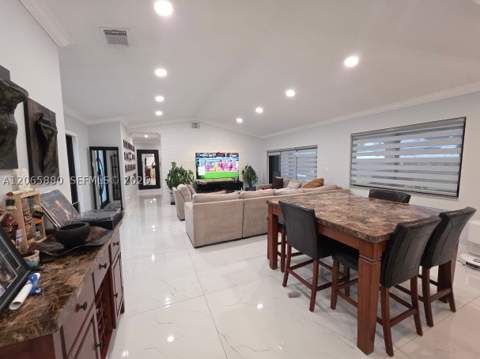 15101 SW 180th Ter, Miami FL - photo 9 of 37