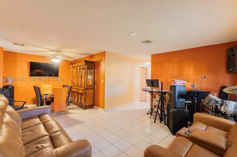 12761 SW 256th St, Homestead FL - photo 10 of 67