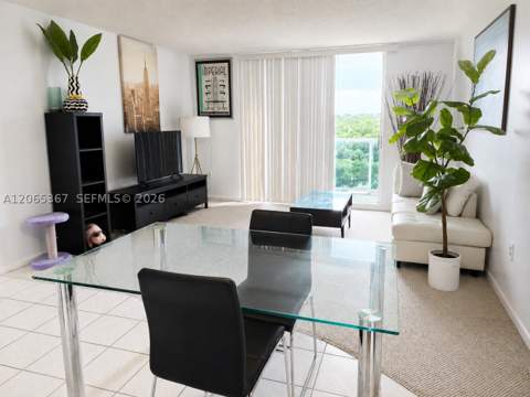 2841 NE 163rd St 608, North Miami Beach FL - photo 10 of 30
