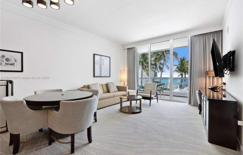 1 bedroom Condominium at 4391 Collins Avenue 623, Fontainebleau III Ocean C, Miami Beach — photo 3