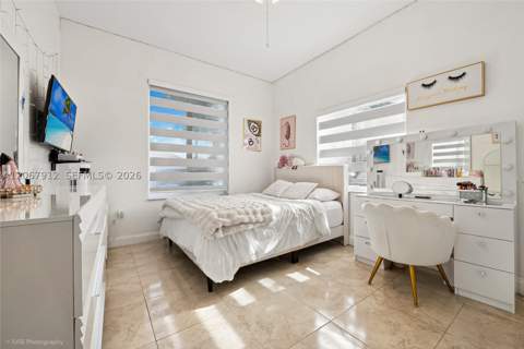 16520 SW 99th St, Miami FL - photo 10 of 17