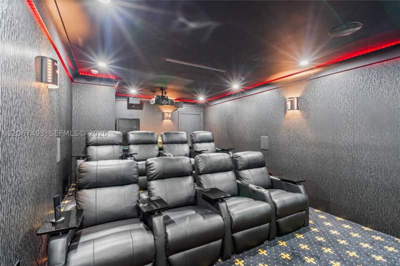 6 bedroom SingleFamilyResidence at 5720 SW 128th St, Rockdale Estates, Pinecrest — photo 5
