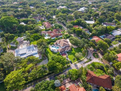 5720 SW 128th St, Pinecrest FL - photo 9 of 101