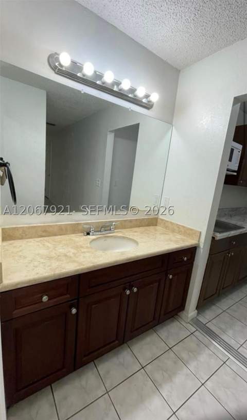 12242 SW 210th St, Miami FL - photo 15 of 59