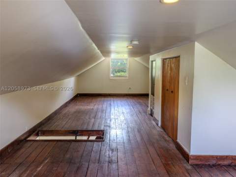 520 NE 129th St, North Miami FL - photo 11 of 23