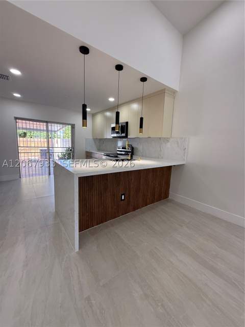 8397 SW 147th Pl, Miami FL - photo 10 of 51