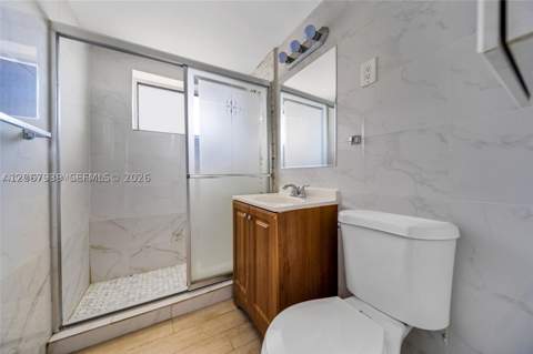 7845 NE Bayshore Ct 12A, Miami FL - photo 16 of 25