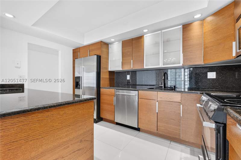 2 bedroom Condominium at 19380 Collins Ave 1103, Oceanview Building B Cond, Sunny Isles Beach — photo 3
